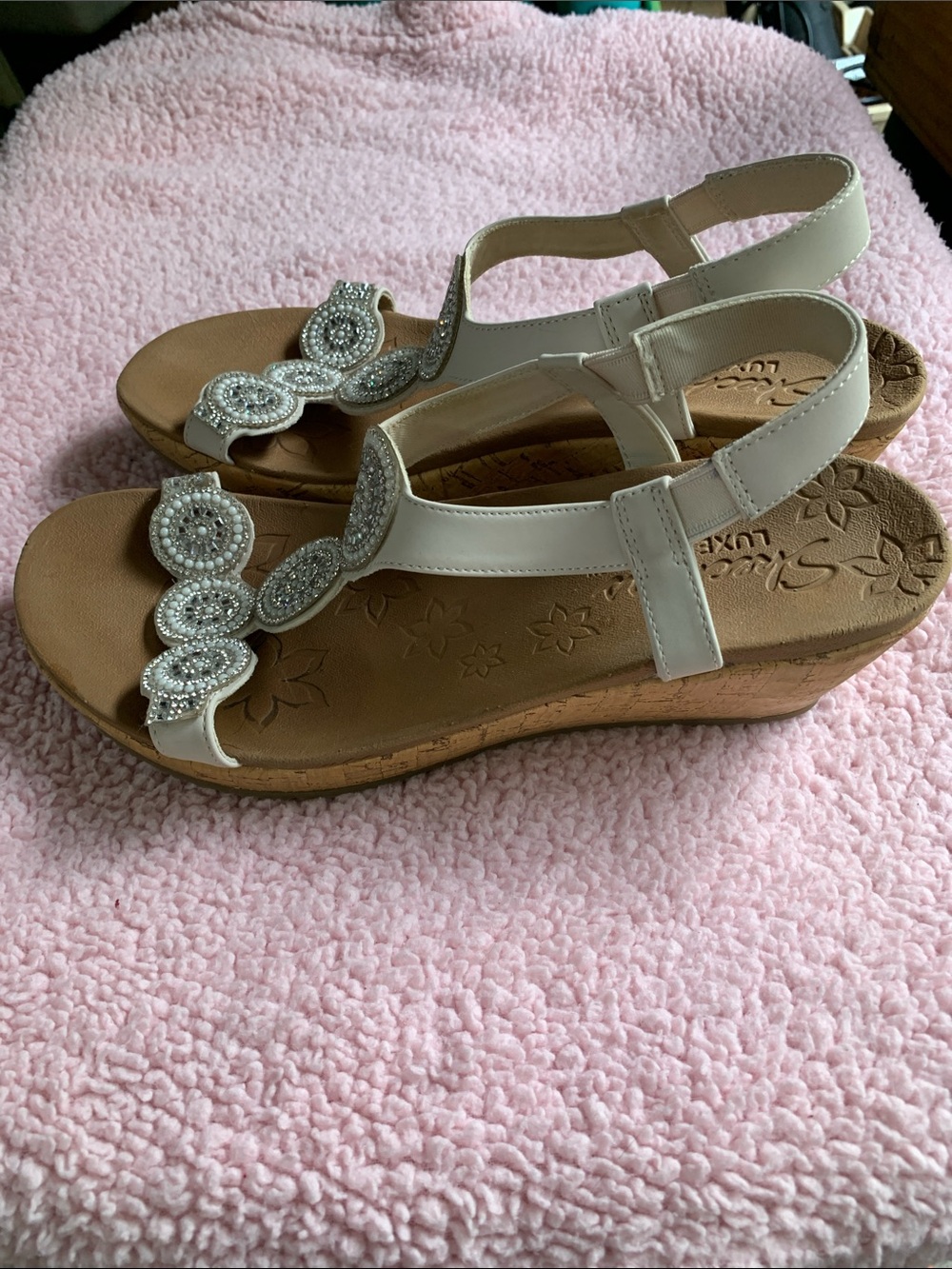 Women's White Embellished Wedge Skechers Sandals